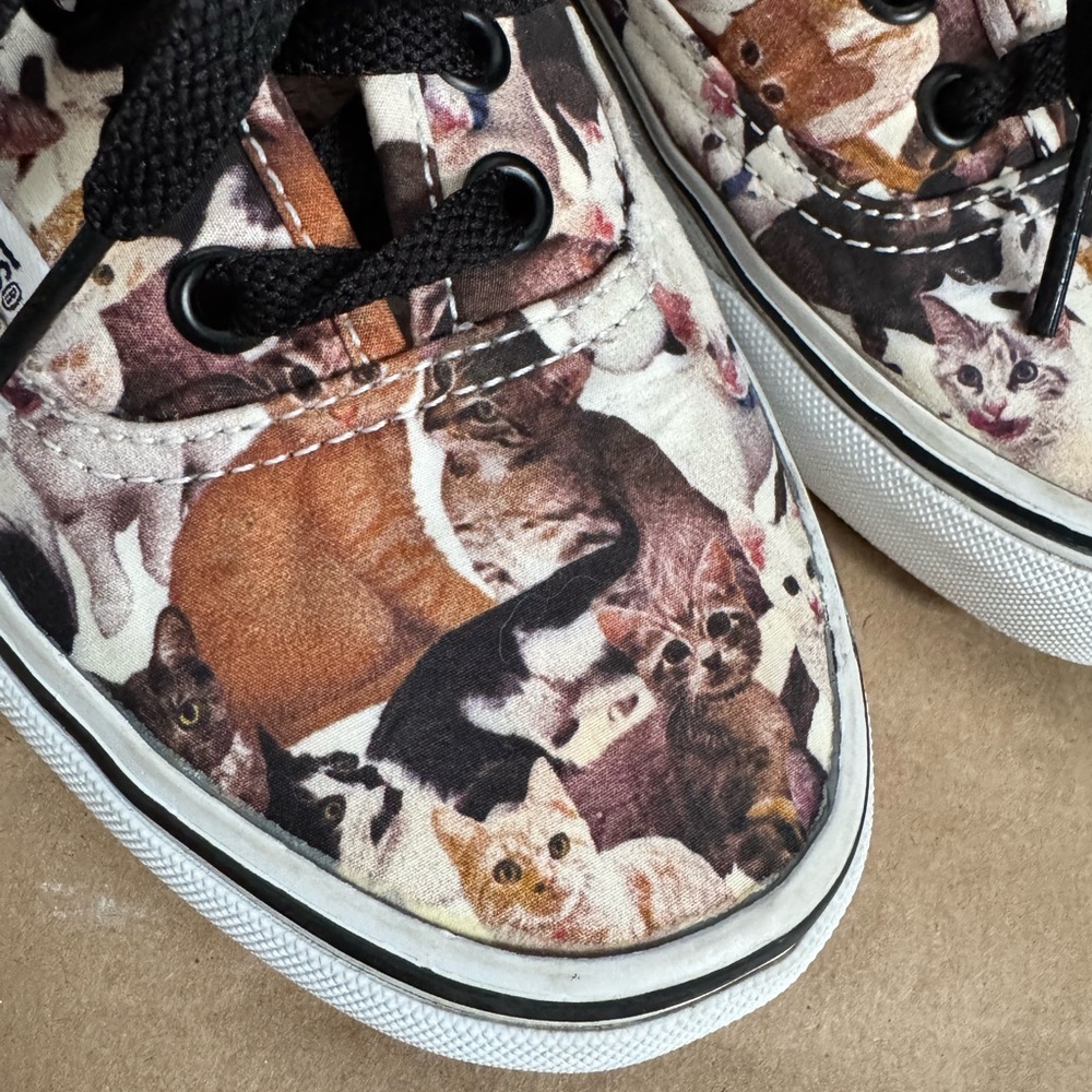 Vans x ASPCA Unisex Cats Low Top Sneaker. M4.5/W6 - Picture 6 of 9
